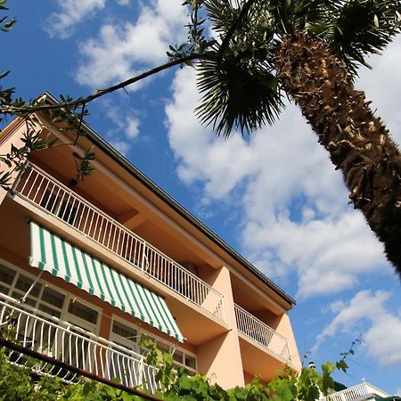 Apartmani Roje Sveti Filip I Jakov Buitenkant foto