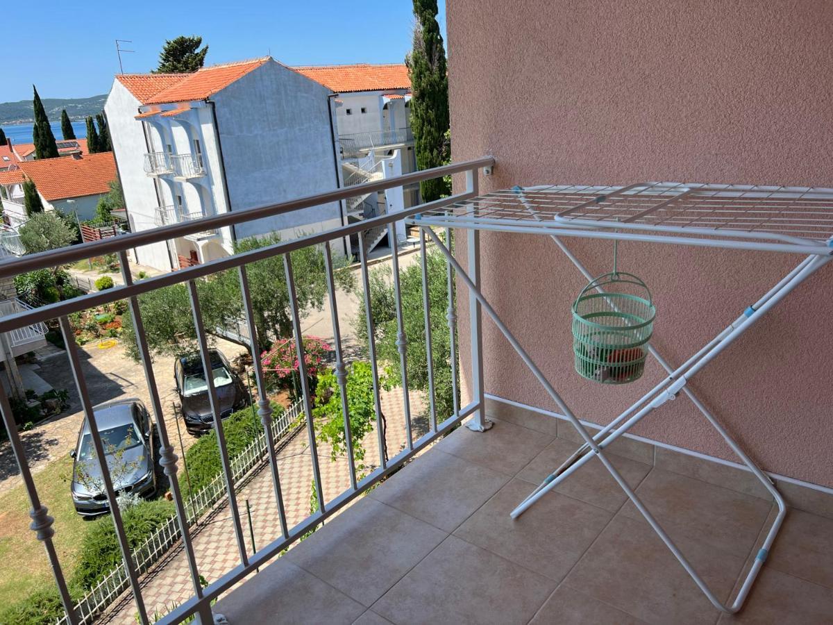 Apartmani Roje Sveti Filip I Jakov Buitenkant foto
